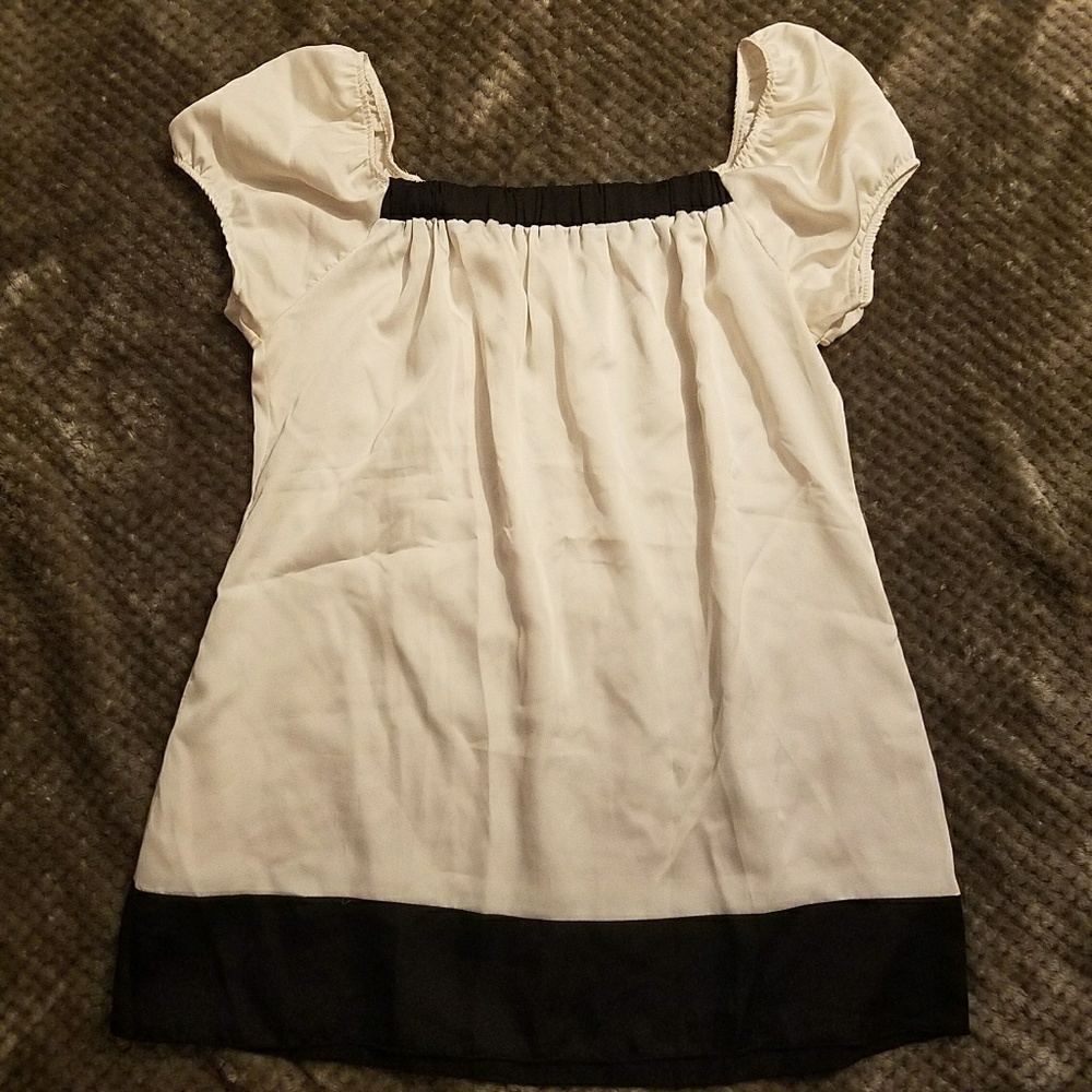 Charlotte Russe Black n white top